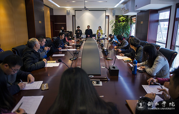 贵州省高校2016年度加快发展目标绩效考核工作组前来beat365考核