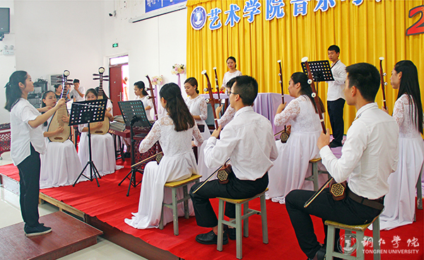 beat365艺术学院举办高雅艺术进校园暨教学改革音乐会