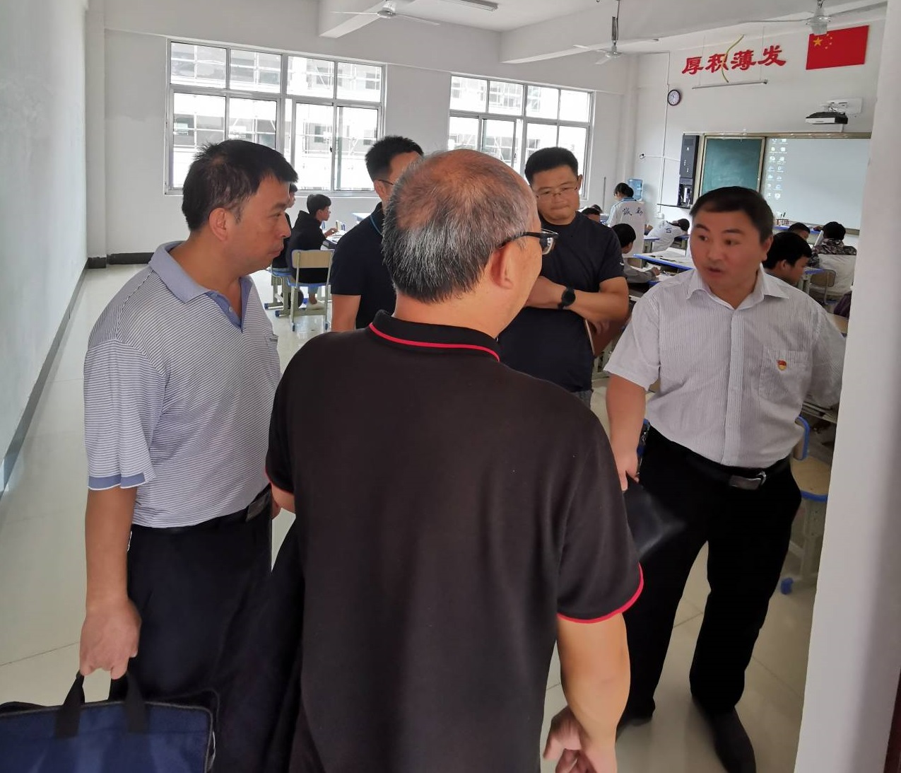 教育帮扶我先行 —beat365英国官方网站调研铜仁市第...