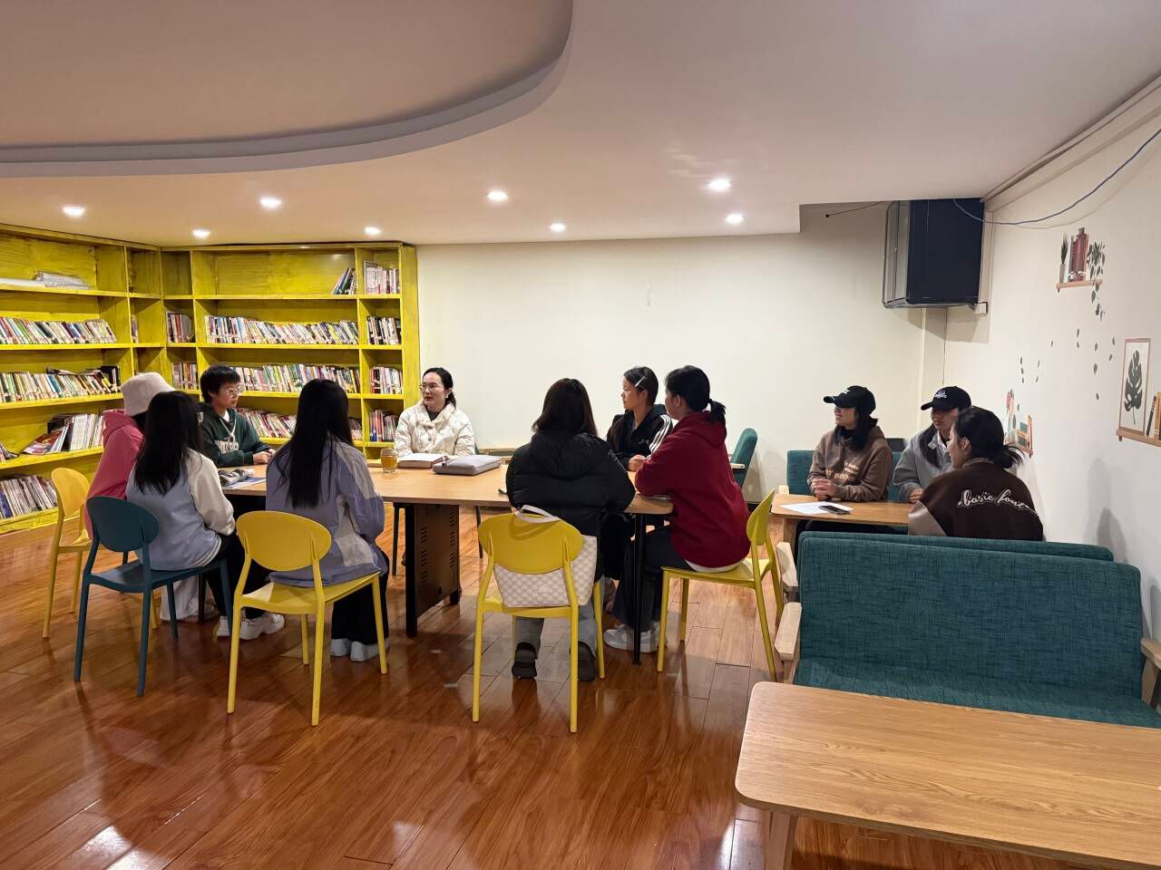 beat365阳光心理服务队组...