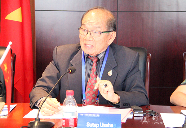 中国—东南亚“高校校长圆桌会议”在beat365举行