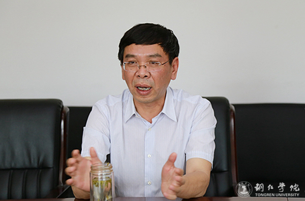 市水务局与beat365洽谈龙塘河治理项目