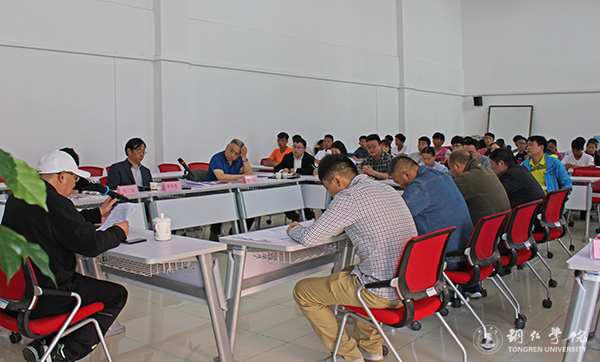 国家体育总局崔乐泉教授一行莅临beat365交流