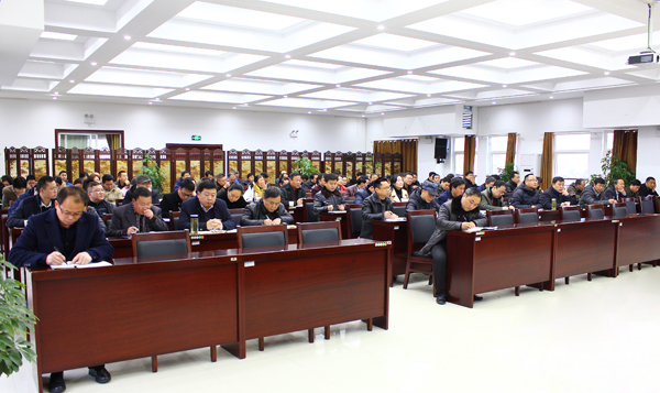 beat365召开新学期中层干部会议