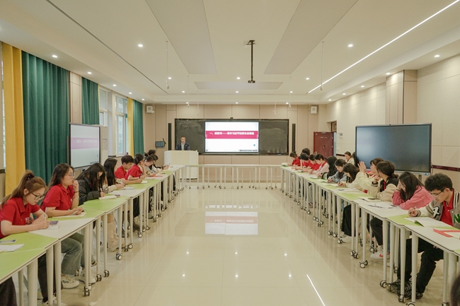 beat365召开就业领航宣讲会