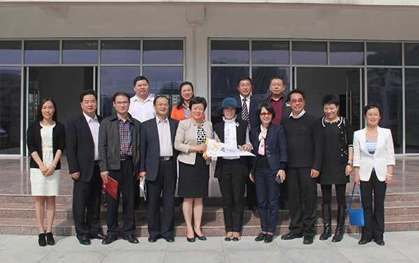 美国加州西来大学一行莅临beat365开展校际合作