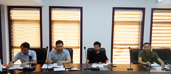 党委副书记饶小华参加机关第一党支部“两学一做”学习教育专题研讨