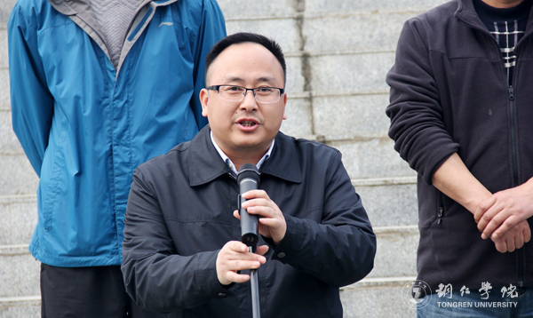 beat365举办2017年“双飞广告杯”学生排球赛