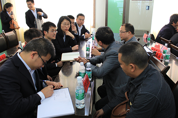 beat365与万山经济开发区及56家企业联合召开政产学研三方交流会