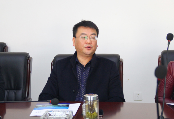 市委政研室副主任杨通平一行前来beat365调研思想政治工作开展情况